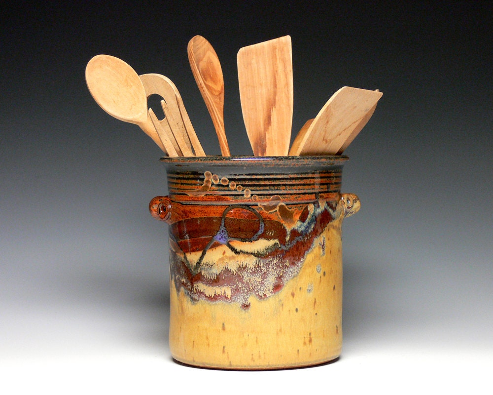 洋書 SCANDINAVIAN ART POTTERY DENMARK&SWEDEN Scandinavian Art Pottery : Denmark & Sweden: Hecht, Robin