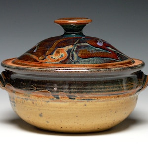 Hand Thrown Casserole Dish, Pottery Casserole Dish, Covered Bowl, Stoneware Baking Dish, 2 qt. Covered Baking Dish