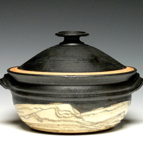Casserole Dish 2 qt., Wheel Thrown Baking Dish,  Pottery Covered Serving Bowl