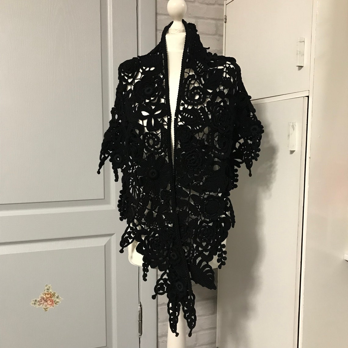 shawl wrap black