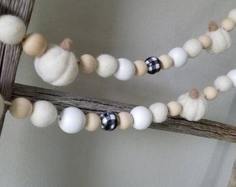 Felted Pumpkin Garland: Buffalo Plaid Fall Decor (5ft)