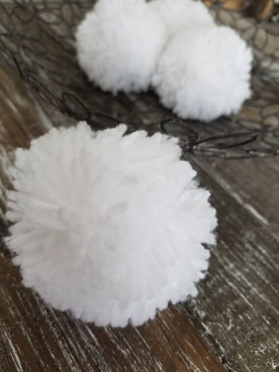 5 wool lyre white pompom 3 cm
