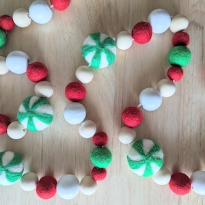 Vilten pepermuntslinger: kerstsnoepdecor, 5 ft