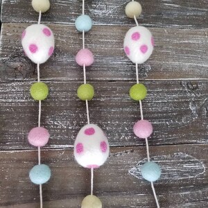 Felt Easter Garland: Pastel Egg & Ball Decor (5.5ft)