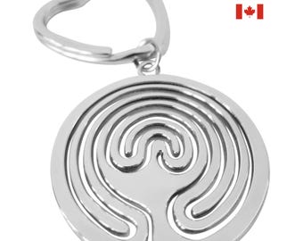 Silver Labyrinth Keychain – Classical 7-Circuit Design for Mindfulness & Meditation – Sturdy Heart Key Holder Gift