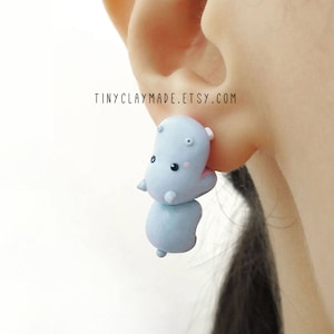 Cute hippo bite earring, polymer clay animal earring, cute animal earring, bite earring image 1