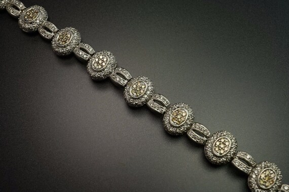 Four Leaf Clover Heart Shape White Diamond Pave 14K White Gold Chain Bracelet