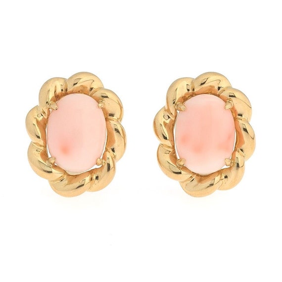 Angel Skin Coral Cabochon 18K Yellow Gold Oval Vin