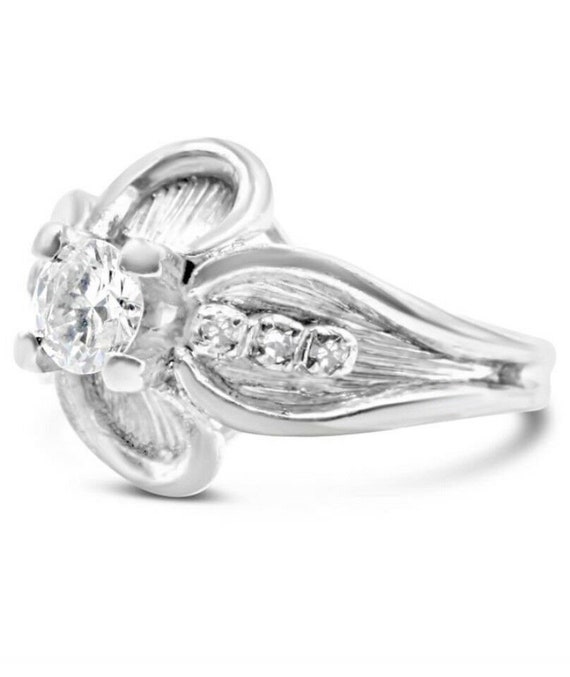 18K White Gold Diamond Horizontal Flower Textured… - image 4