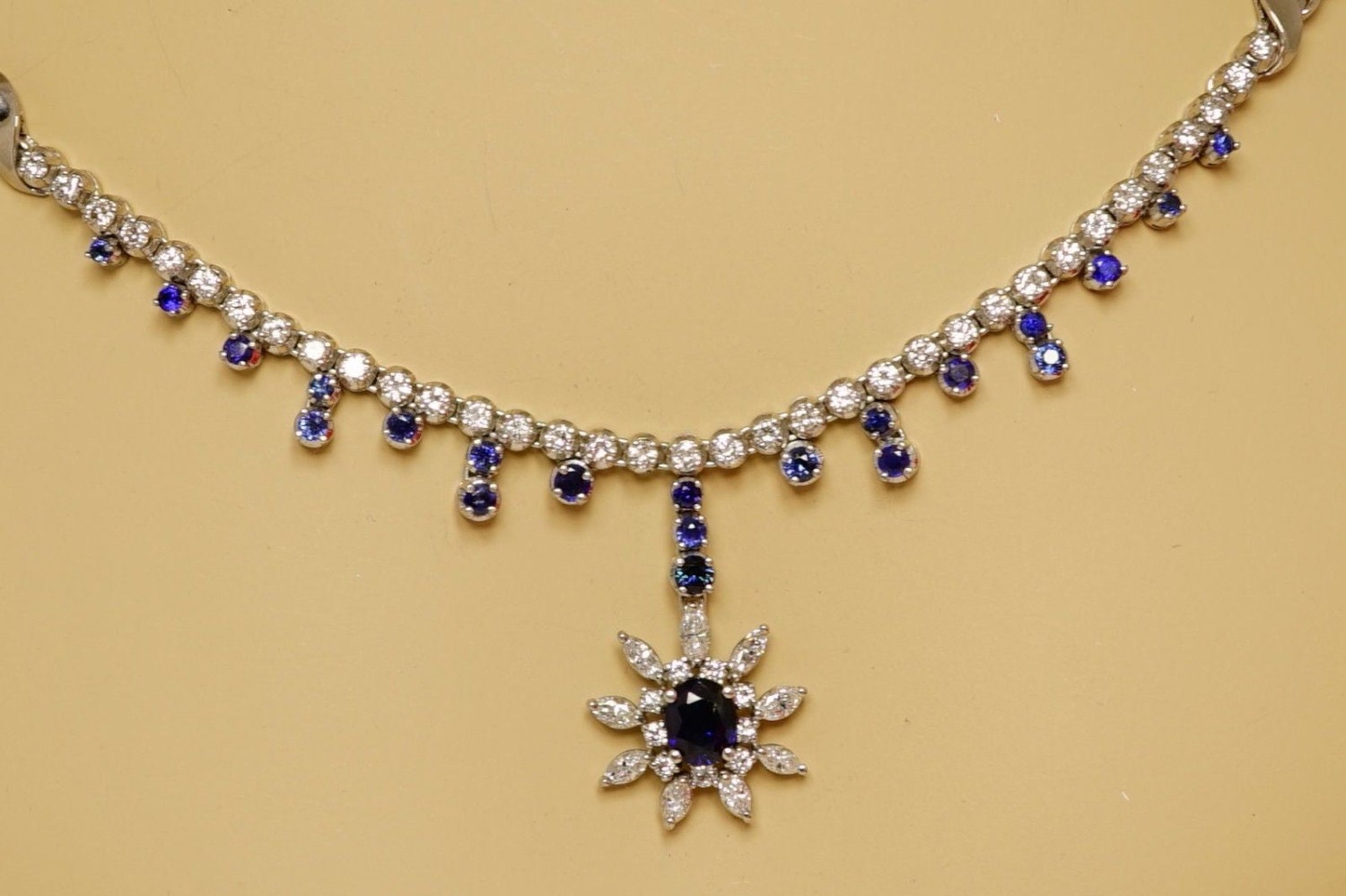 18K White Gold Diamond Nat Blue Sapphire Collar Collier Necklace 41.6g ...