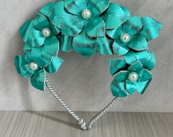 Cyan leather flower Fascinator, Cyan leather halo Fascinator. Cyan crown . Cyan leather Hat.  Melbourne Cup Fascinator. Derby fascinator