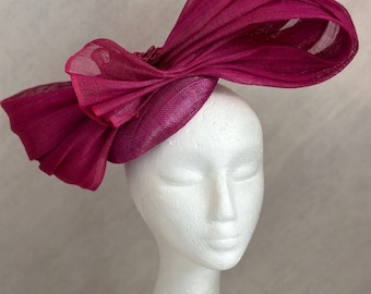 Fuchsia Fascinator, Wedding Hat, Wedding Fascinator, Cocktail Hat, Fuchsia Wedding Hat, Lace Fascinator, Sinimay Feather Hat