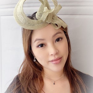 Khaki Fascinator, Sinimay Hat, Wedding Fascinator, Cocktai Hat, Khaki Headpiece, Wedding Headpiece image 4