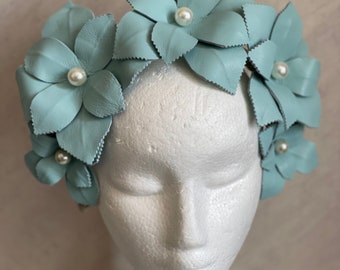 Baby blue leather flower Fascinator, Baby blue Sinamay Fascinator. Halo Fascinator. Baby blue Hat.  Melbourne Cup Fascinator. Cocktail Hat