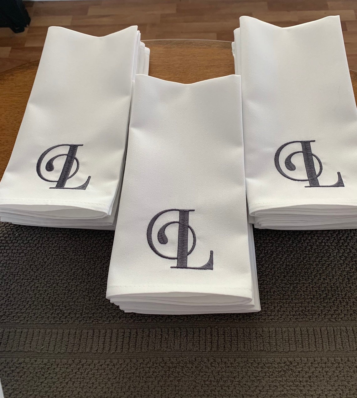 Set of 12 Monogrammed Cloth Napkins Single Color Etsy