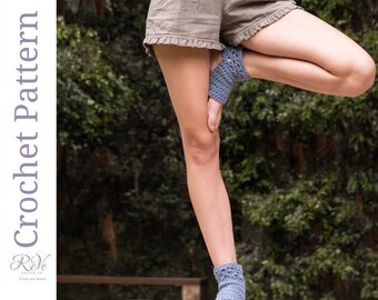 Crochet Dance Socks, Ankle Length, Yoga Pilates Socks (PDF Pattern