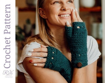 Textured Button Detail Crochet Mitts (fingerless gloves) pattern. Modern winter pattern to make. Great gift for Mum or yourself.