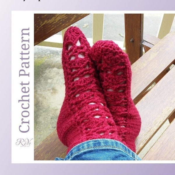 Crochet Ankle Sock Pattern. Lace top and solid sole. Ideal for around the house, or for wearing in slip on shoes. Tube socks. Pretty Feet