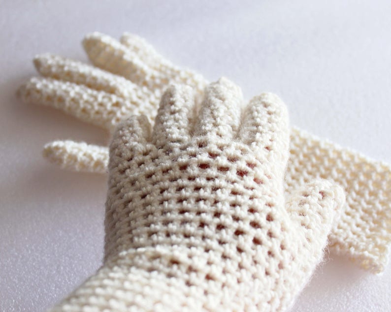 Crochet Glove Pattern Fingered Glove Crochet Pattern Crochet Gloves Full Fingers Crochet Pattern image 2