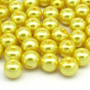 8mm Yellow Glass Pearls (50)
