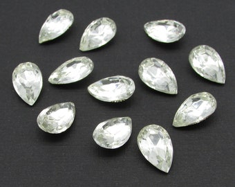 Vintage 13x7.8mm Pearshapes