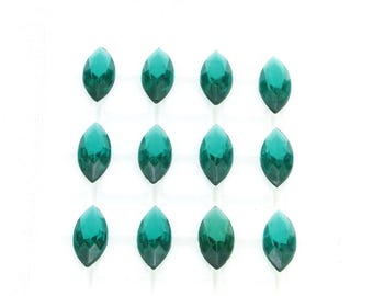 15x7mm Rhinestone Navettes, Vintage Emerald Unfoiled Point Back Glass Gems