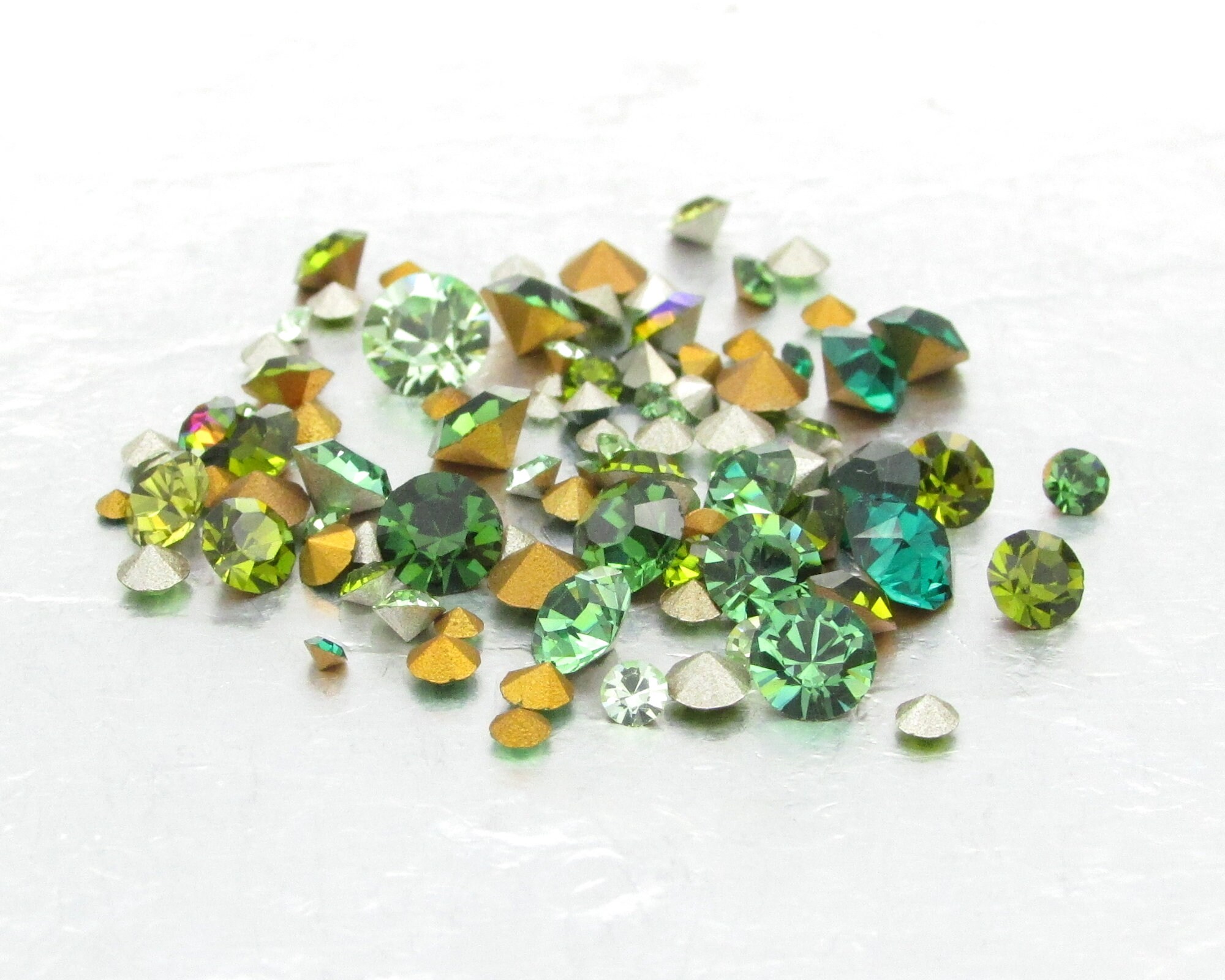 Rhinestone Chaton Mix 3ss-20ss Crystal Point Backs, 1.5-4.68mm Non ...