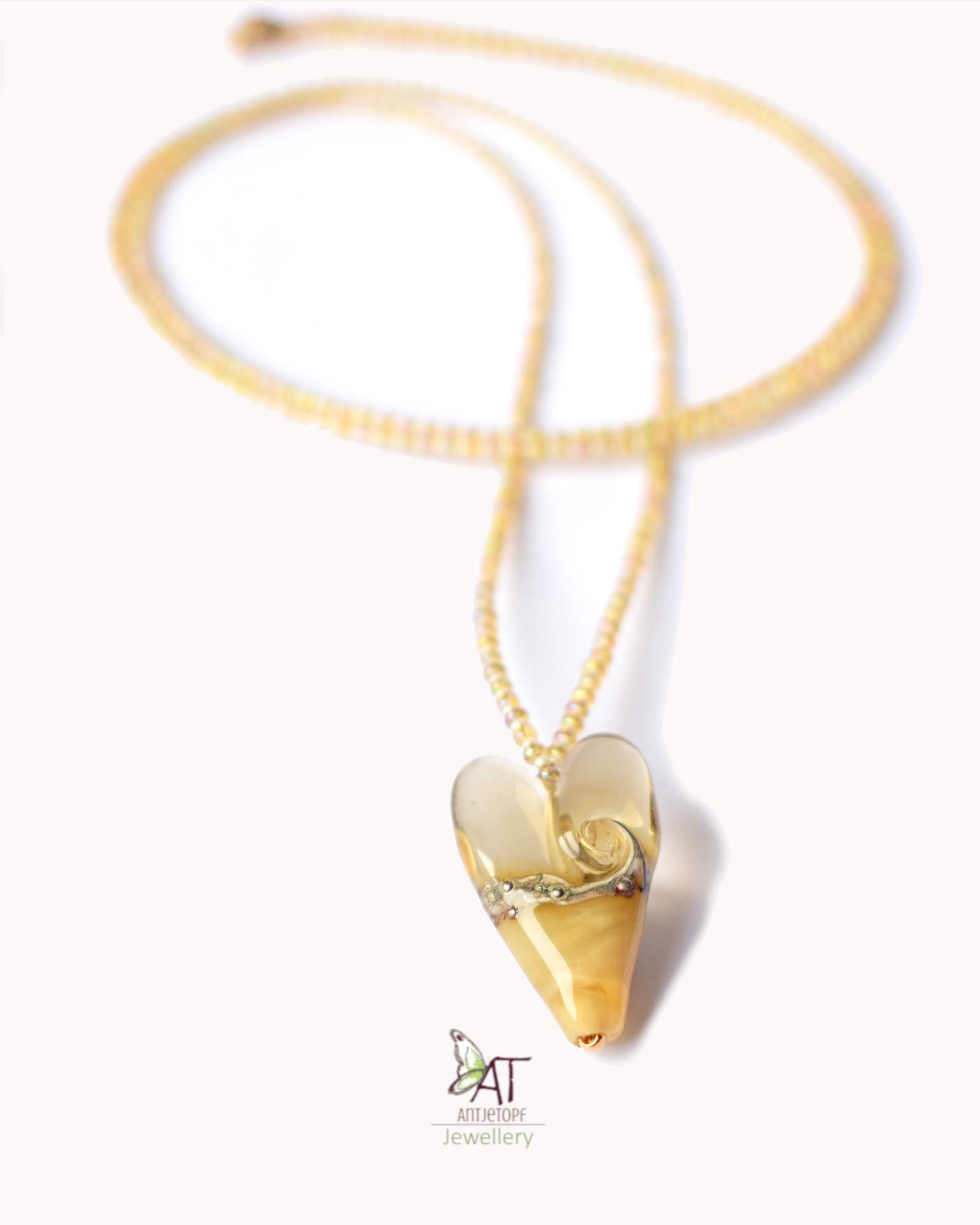 Long CHAIN Heart, Handmade, Beige Gold, Necklace, Pearl