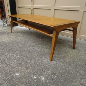 Mid Century Modern Drexel "Profile" Cocktail Table / Coffee Table