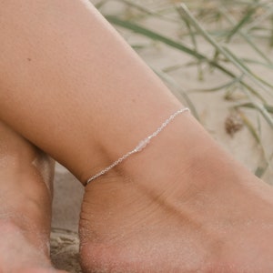 Anklets,Rose quartz stone anklets,Green jade stone anklets,It is fashionable for both women. 