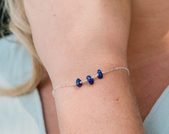 Lapis lazuli bead bracelet. Gemstone bracelets. Bracelets for women. Beaded bracelets. Lapis lazuli bracelet. September birthstone bracelet.