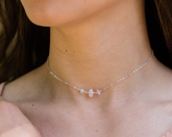 Rose quartz crystal choker necklace. Rose quartz necklace. Delicate necklace handmade jewelry. Boho necklace. Rose Quartz Choker