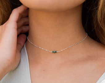 Dainty green emerald gemstone thin choker necklace in bronze, silver, gold or rose gold. May birthstone gift. Adjustable. Handmade to order.