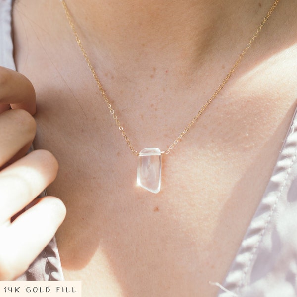 Small clear crystal quartz necklace - Tiny rock crystal necklace - Little clear crystal necklace - Small crystal necklace - Clear quartz