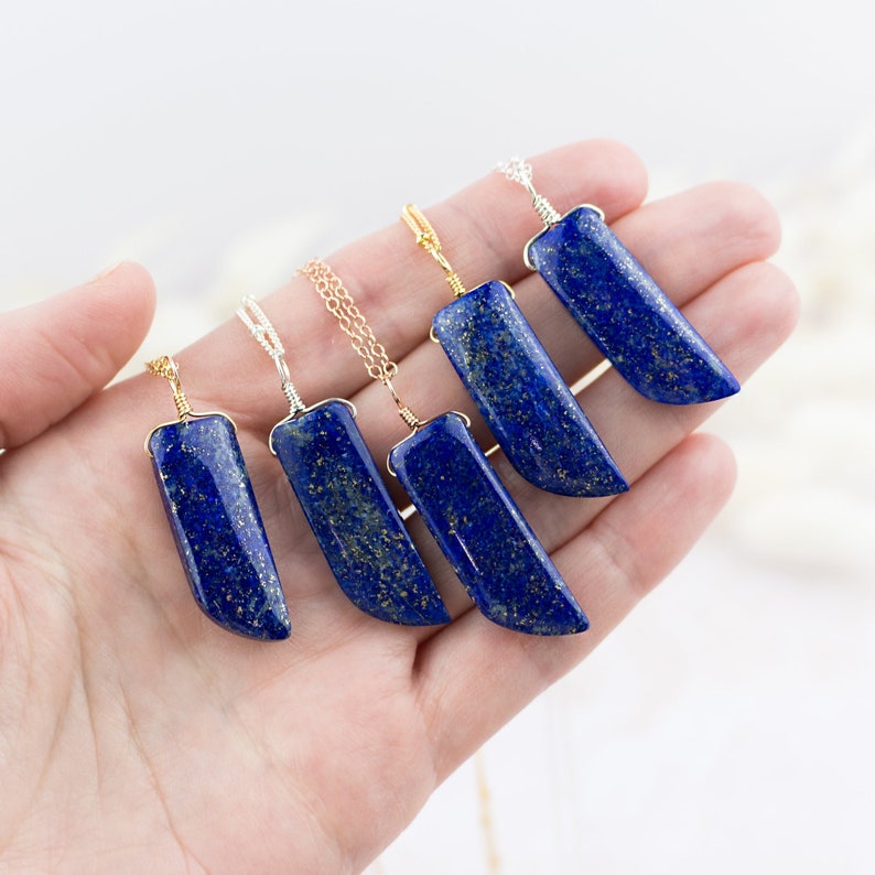 Lapis Lazuli point necklace Genuine lapis lazuli pendant necklace. Blue lapis lazuli stone crystal necklace. September birthstone necklace afbeelding 1