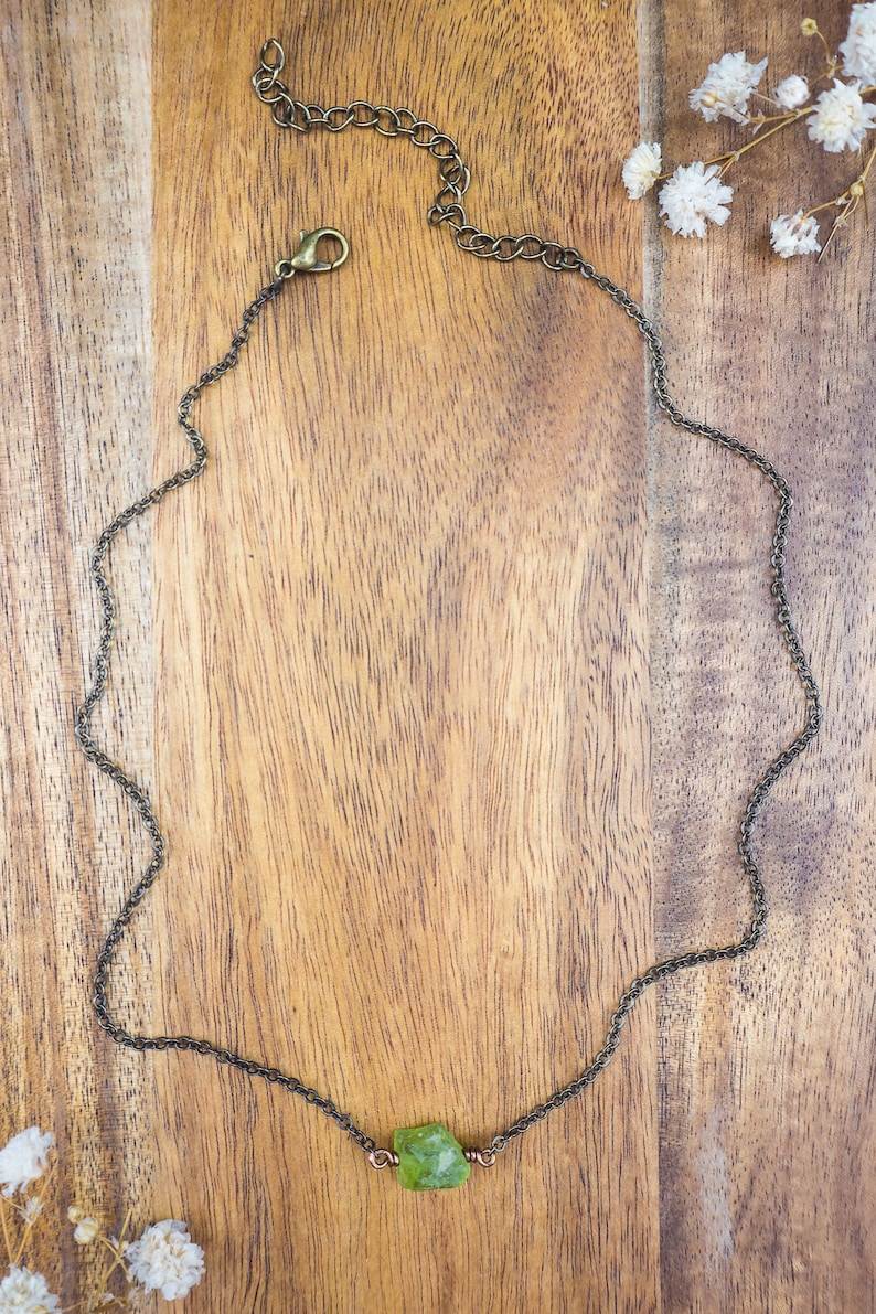 12 chain with 2 adjustable extender silver bronze or rose gold Tiny raw green peridot crystal nugget choker necklace in gold