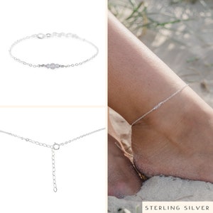 Crystal quartz ankle bracelet. Crystal quartz anklet. Rock crystal anklet. Gemstone anklet. Crystal anklet. April birthstone. Boho jewelry Sterling Silver