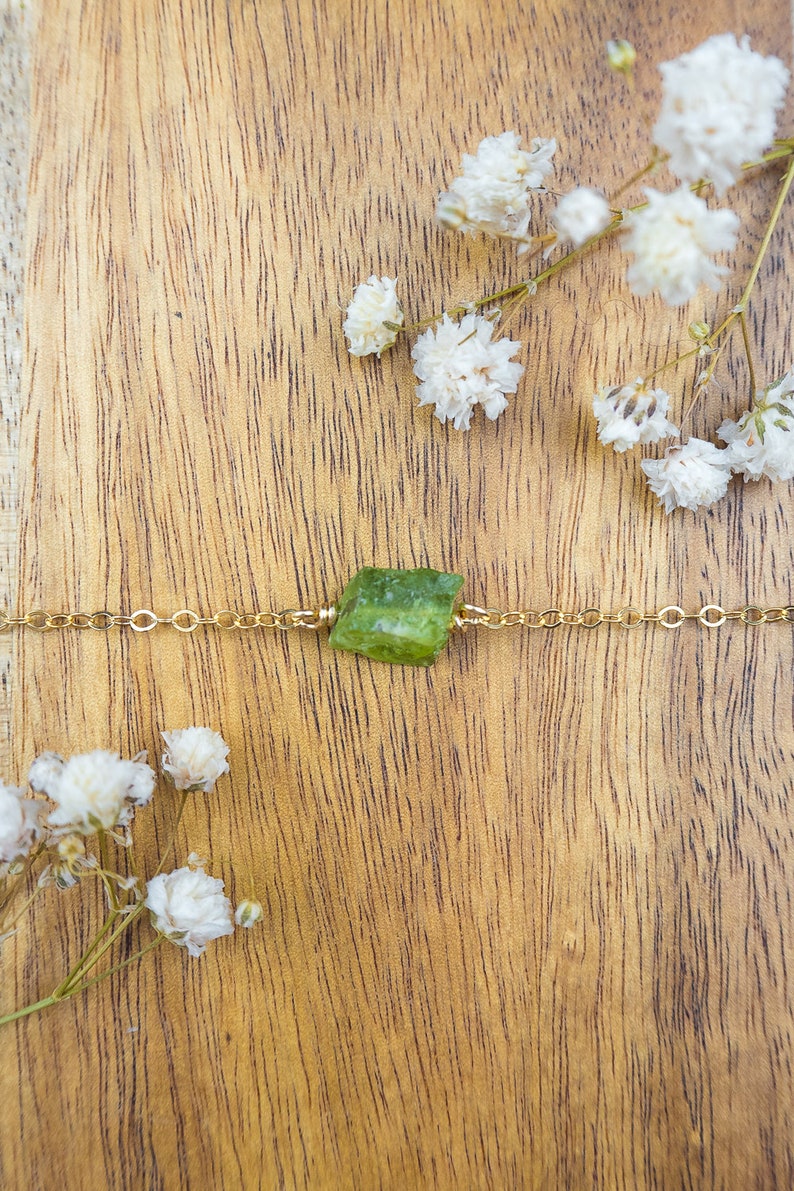 12 chain with 2 adjustable extender silver bronze or rose gold Tiny raw green peridot crystal nugget choker necklace in gold