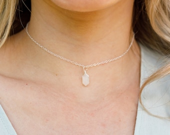 Collar con colgante biterminado de piedra lunar arcoíris – Joyería con piedras preciosas auténticas