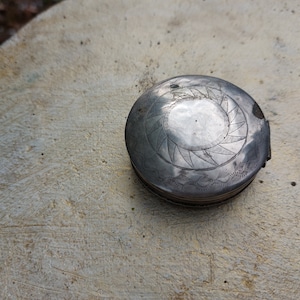Antique English Silver Round Snuff or Trinket box Hallamarked