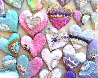 Handmade Cement Heart Ornament: Rustic Gemstone Decoration