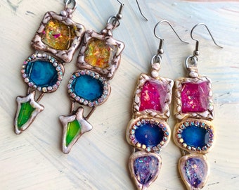Pendientes únicos y coloridos Pendientes dorados rústicos y livianos Pendientes de arcilla hechos a mano Pendientes colgantes con efecto de vitral
