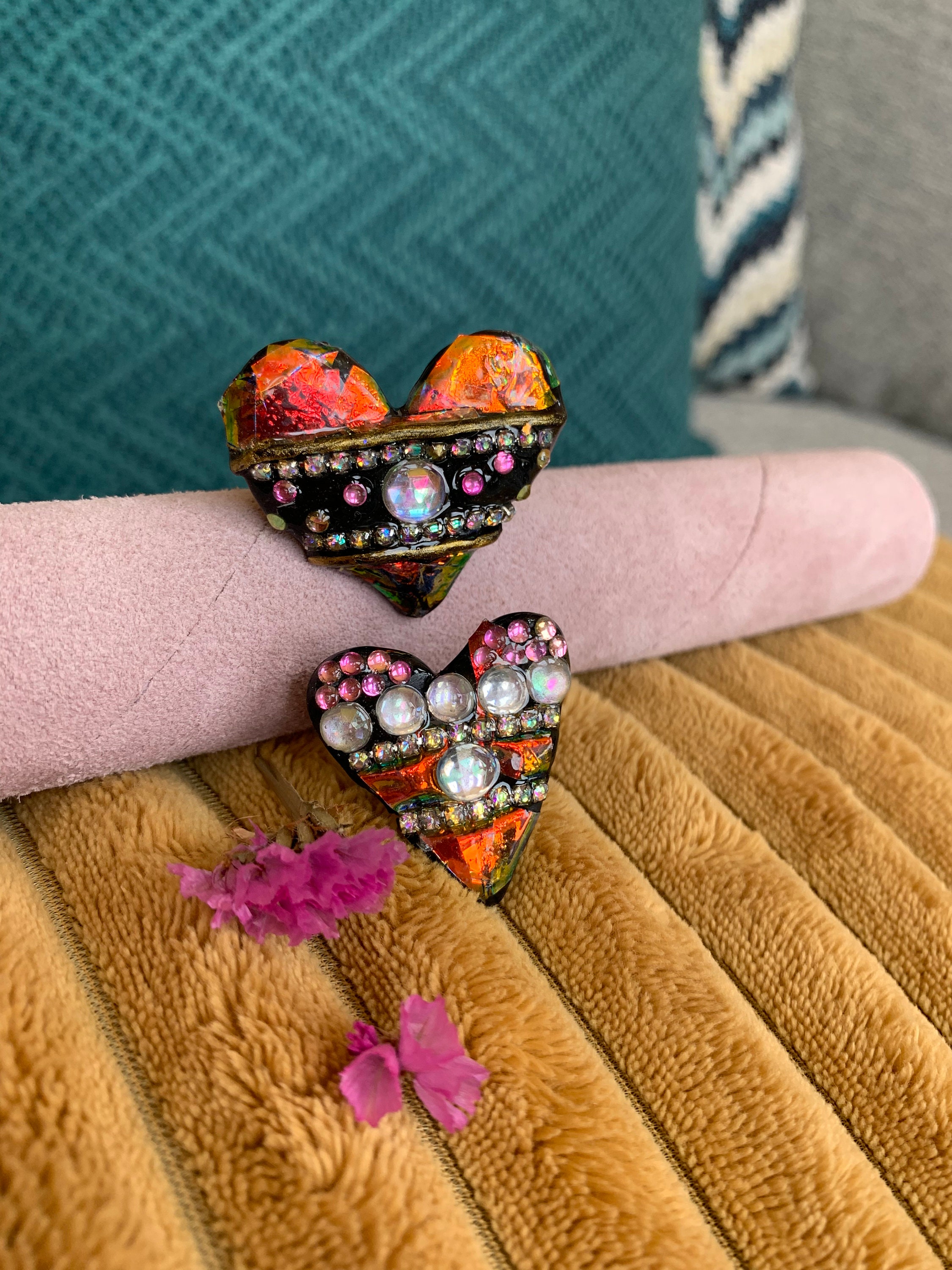Crazy Cool Heart Rings Flashy Sparkly Amazing Copper Red Black Heart ...