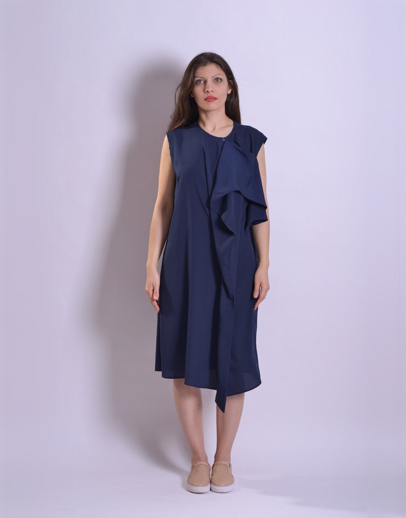 dark blue sleeveless dress