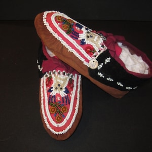 Iroquois Mohawk Beaded Adult Moccasins Early 1900s Beaded Stag - beadwork intact, stunning example!