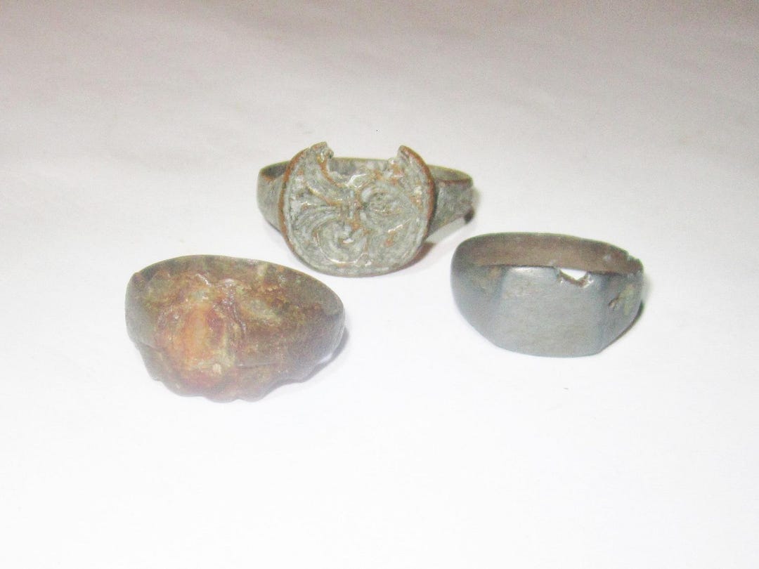 3 Bronze Rings With Loss From Medieval Northern Europe - Sizes 8.5, 8. ...