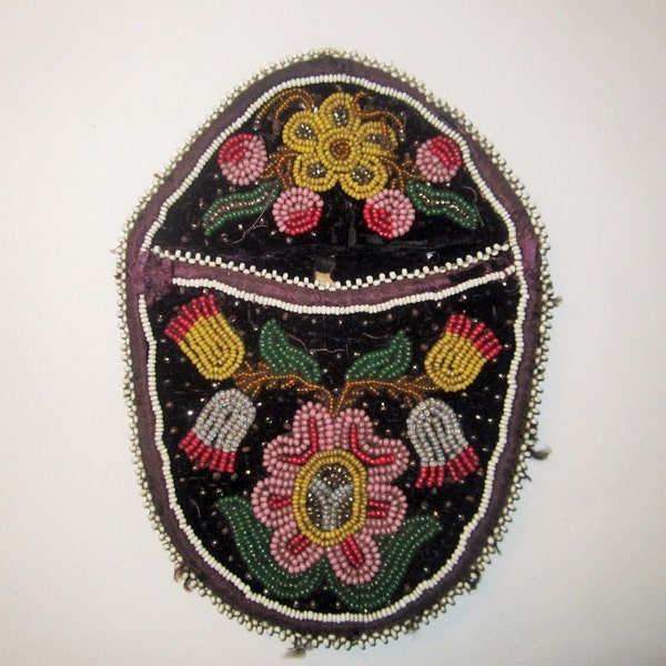 Athabaskan Beaded Pocket Athapaskan ca. 1860 possibly to hold a pocket watch or small objects - total beadwork intact!