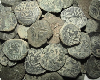 スペインのコブコインとマラベディコイン2枚 – 1500～1700年代の海賊時代