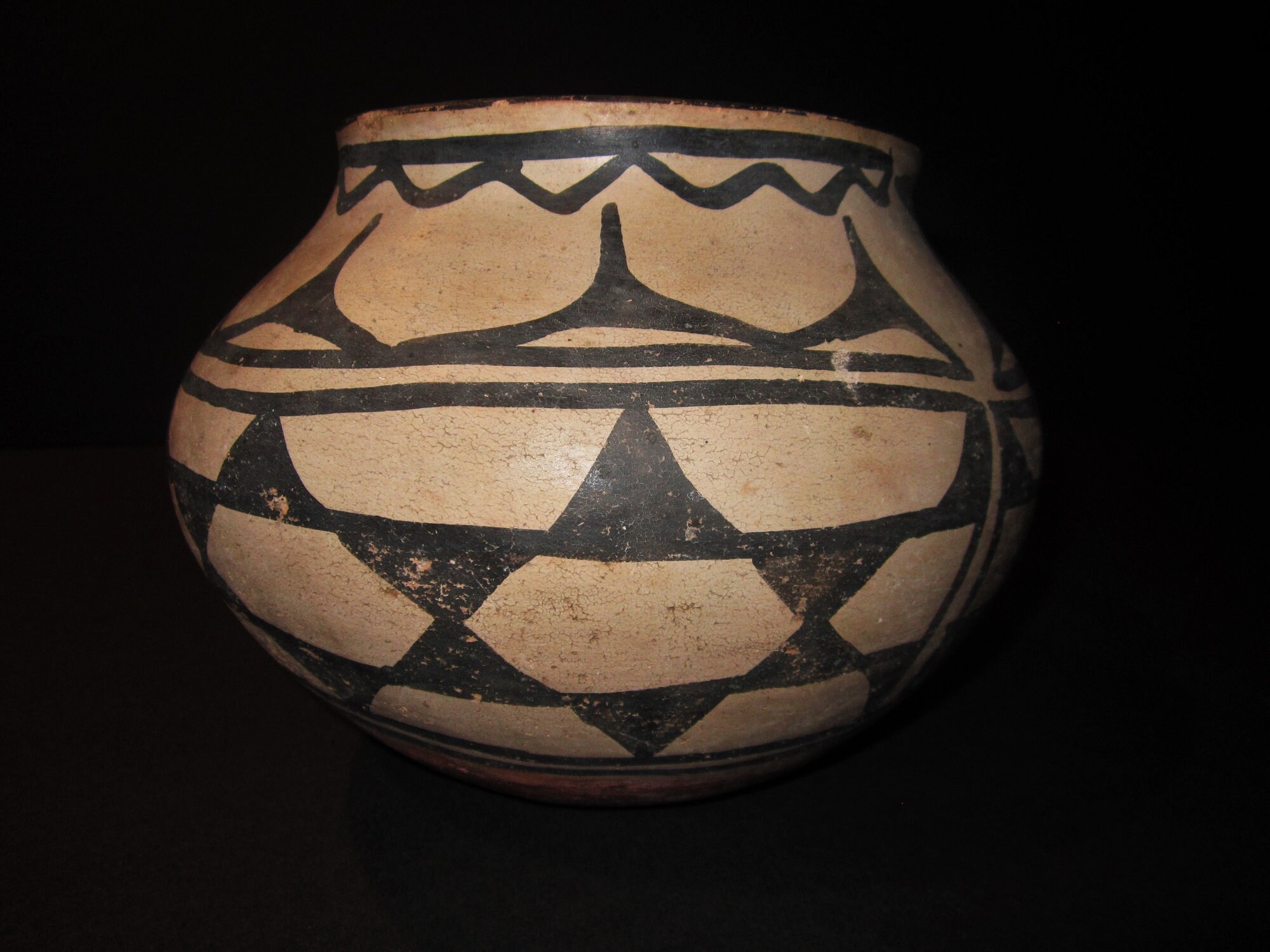 工芸品 Santo domingo pueblo pottery Santo Domingo Contemporary Pueblo Pottery