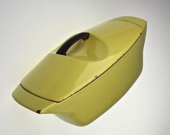 Raymond Loewy for Le Creuset Jaune Pamplemousse